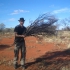 Outback - Feuerholz sammeln